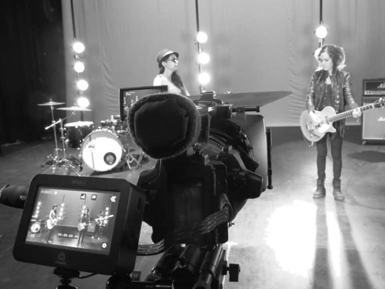 Behind The Scenes - Labios Tontos